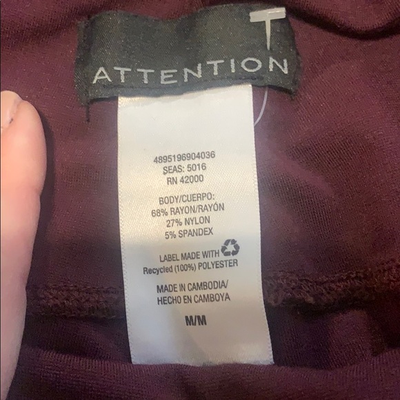 3/$25 Casual pants size M - Picture 2 of 4